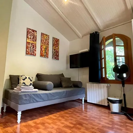La Fuente Oase Couette-café Coín