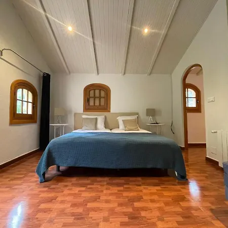 Bed & Breakfast La Fuente Oase *